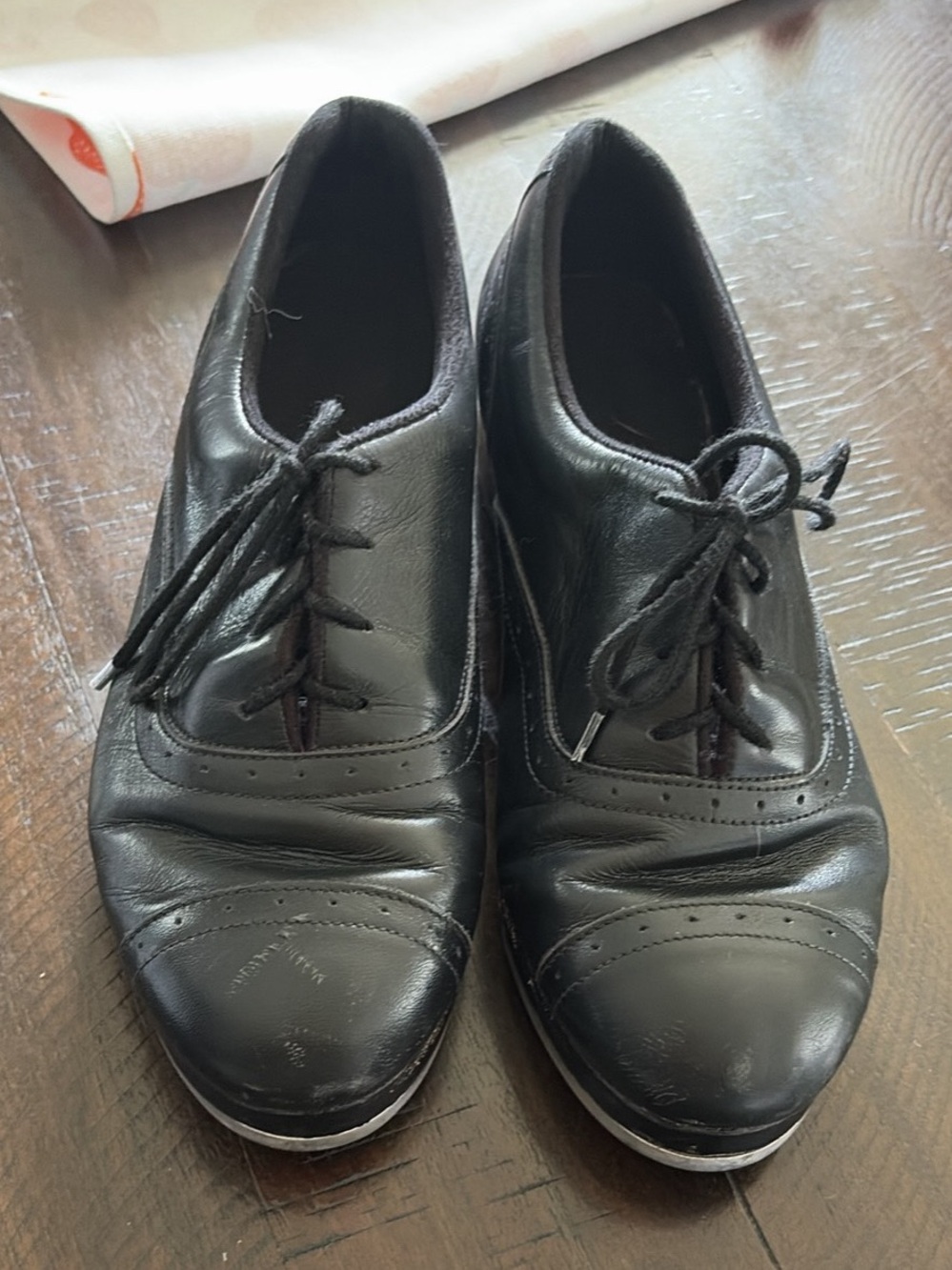Size 9 Tap Shoes (Jason Samuel Smiths)